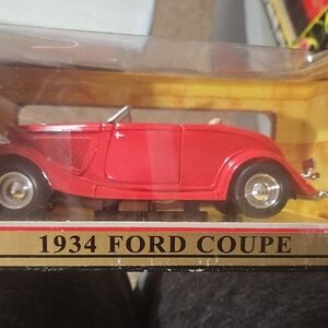 1934 Ford Coupe Diecast Model Car